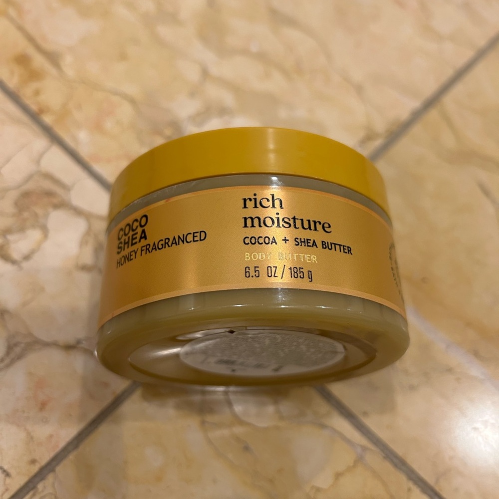 Honey Fragranced Bath & Body Works Rich Moisture Cocoa Shea Body Butter - Yellow